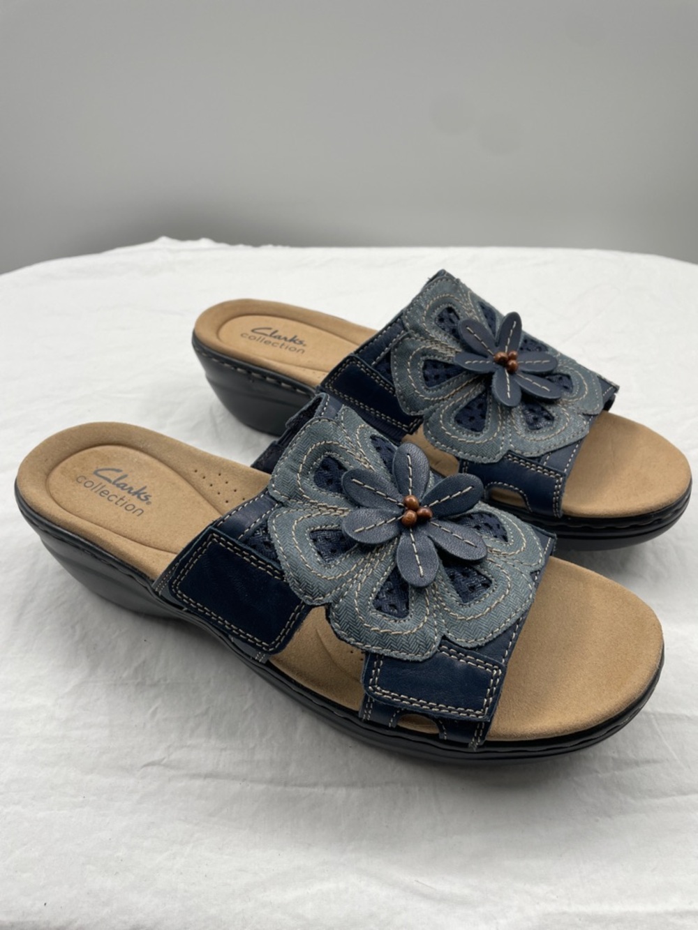 NEW! Clarks Merliah Belle Leather Wedge Sandals. 10M. - Picture 3 of 15